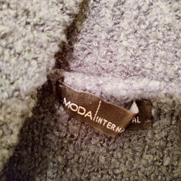 Victoria's Secret Moda International Wool Ruffled Sweater in Forest Green, XS - Picture 5 of 6